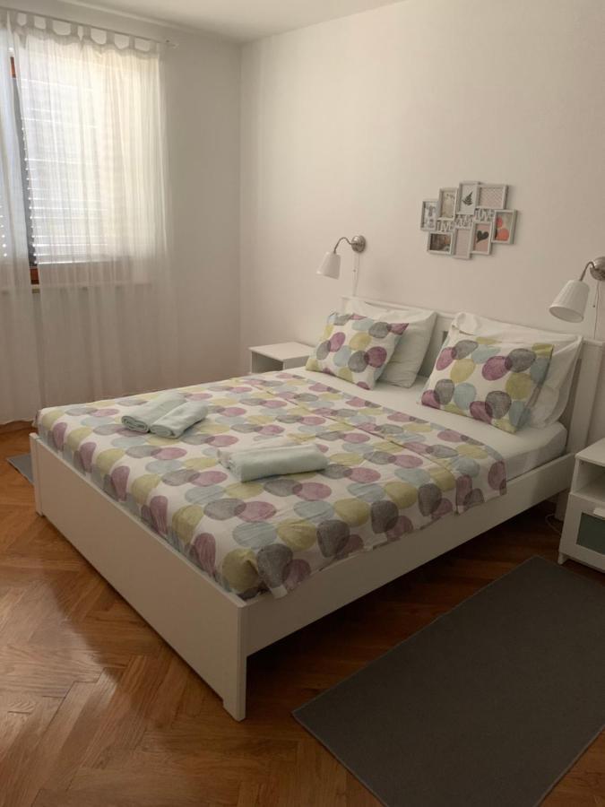Apartments Toni-Malinska Bagian luar foto