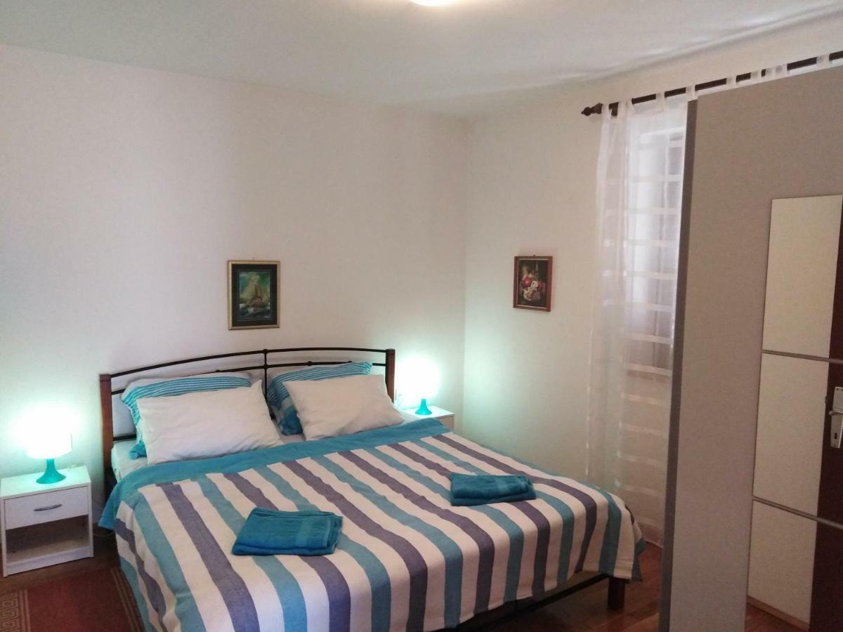 Apartments Toni-Malinska Bagian luar foto